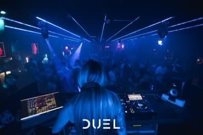 Club scene 15
