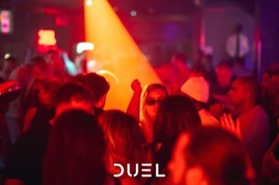 Club scene 16