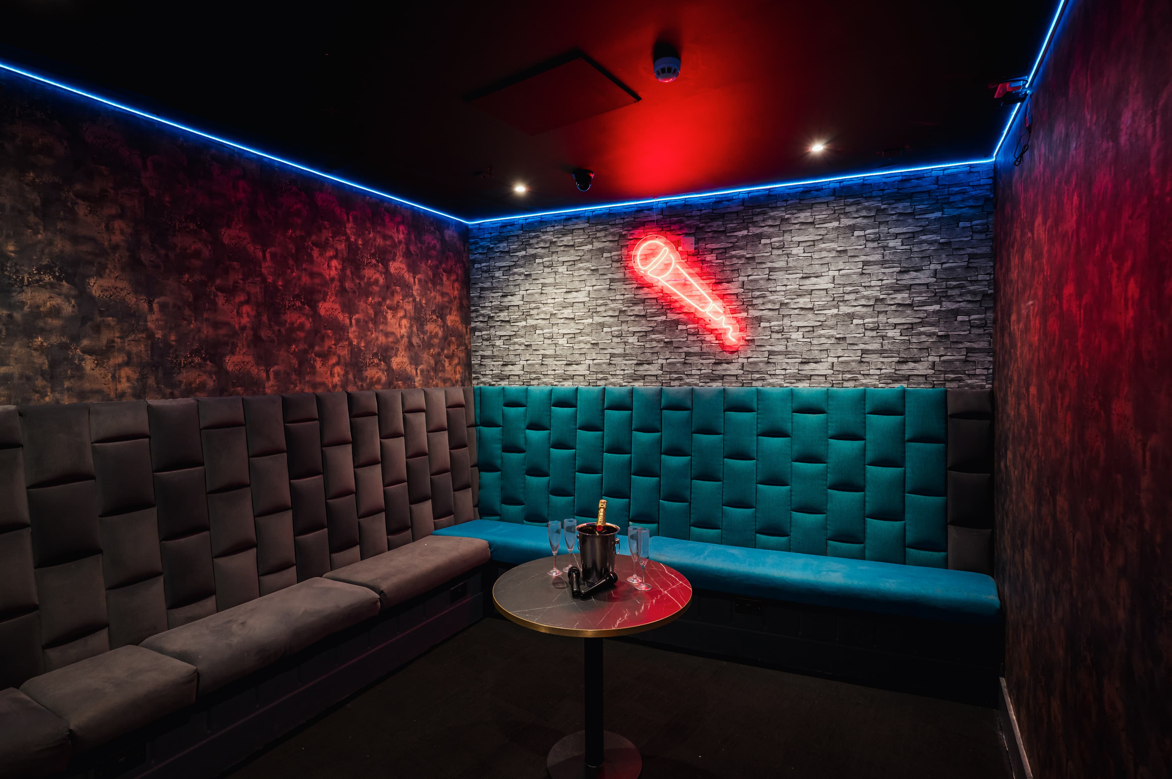 Private karaoke room at DUEL